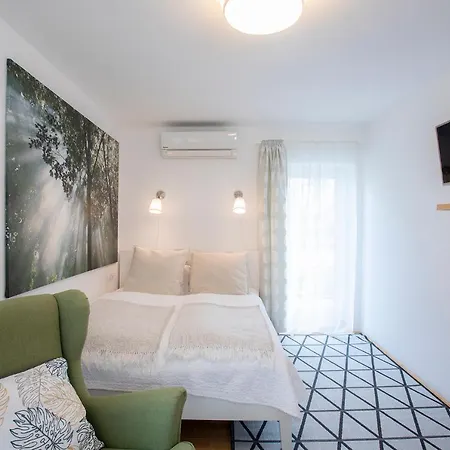 Guest house House 24