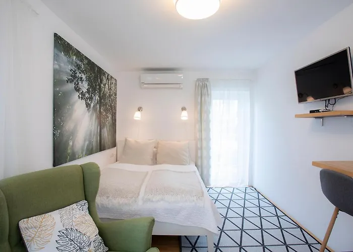 Vendégház House 24